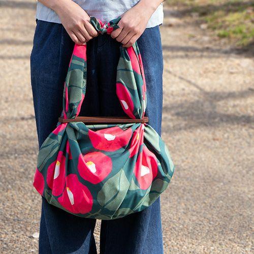 Camellia Green by Yumeji Takehisa / Water-repellent Art Furoshiki 100 x 100cm - Nagamochi Shop