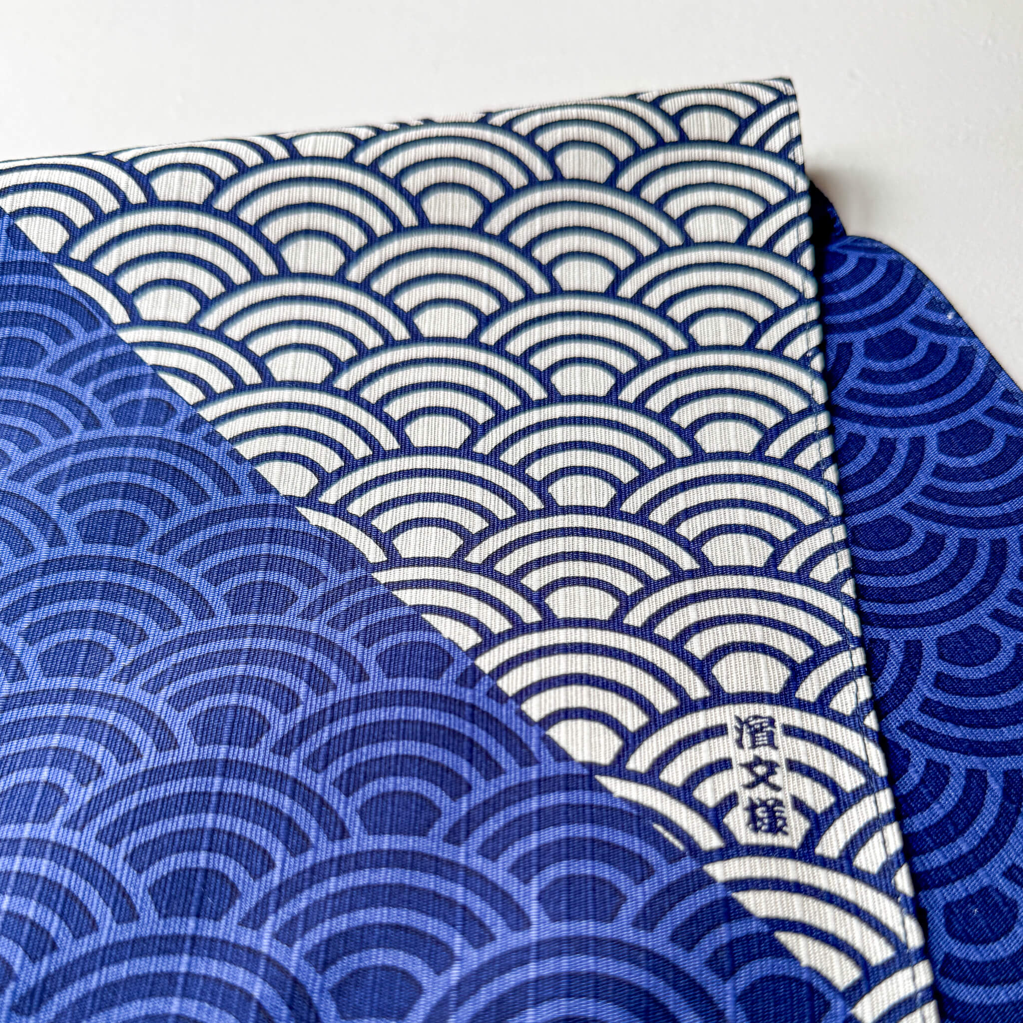 Mini Furoshiki 50cmx50cm | Blue Wave - Seigaiha