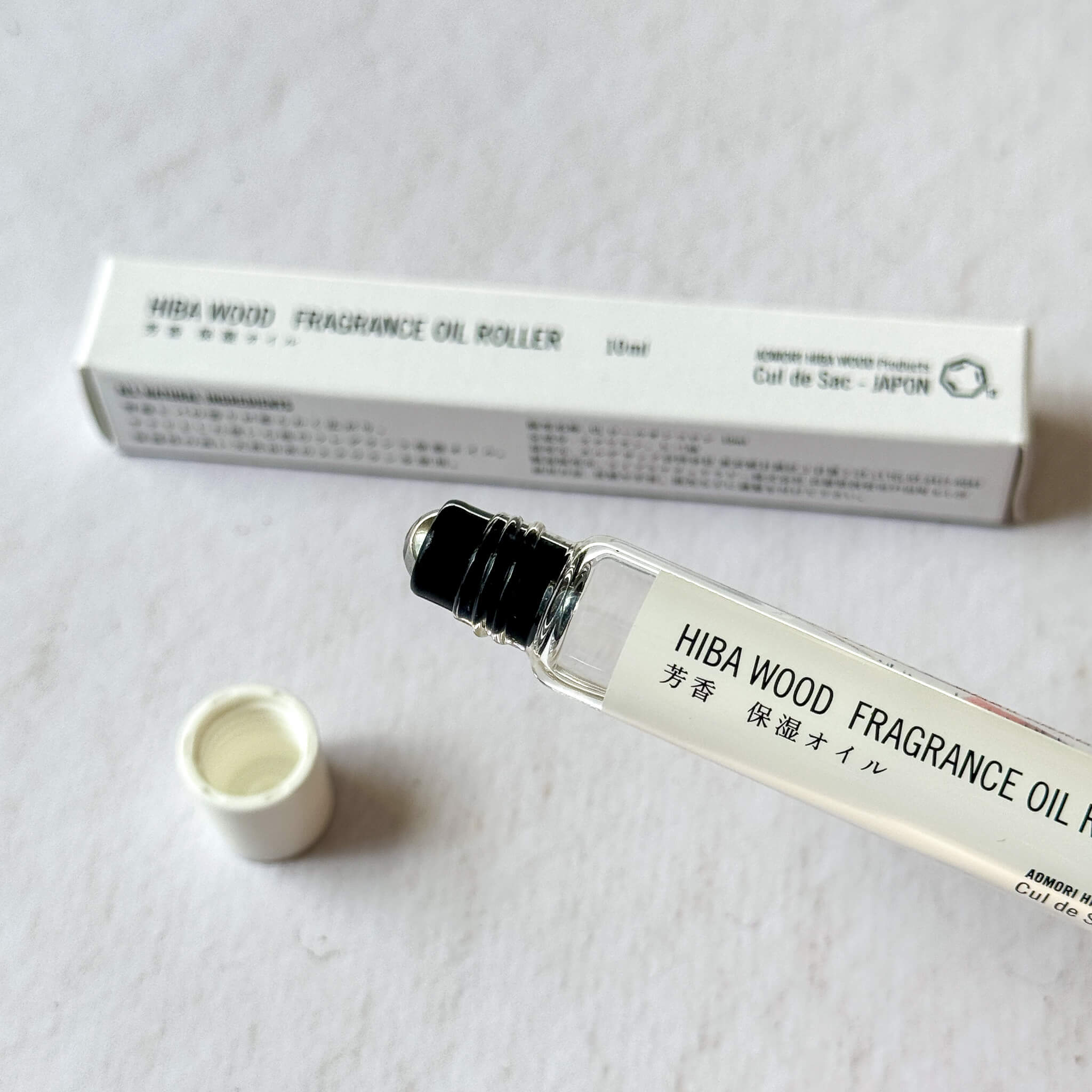 Hiba Wood Moisturizing Oil Roll On - Nagamochi Shop