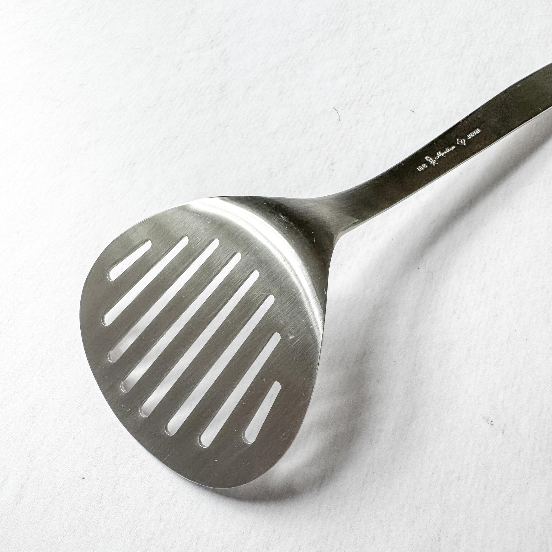 Yanagi Sori Stainless Turner - Nagamochi Shop