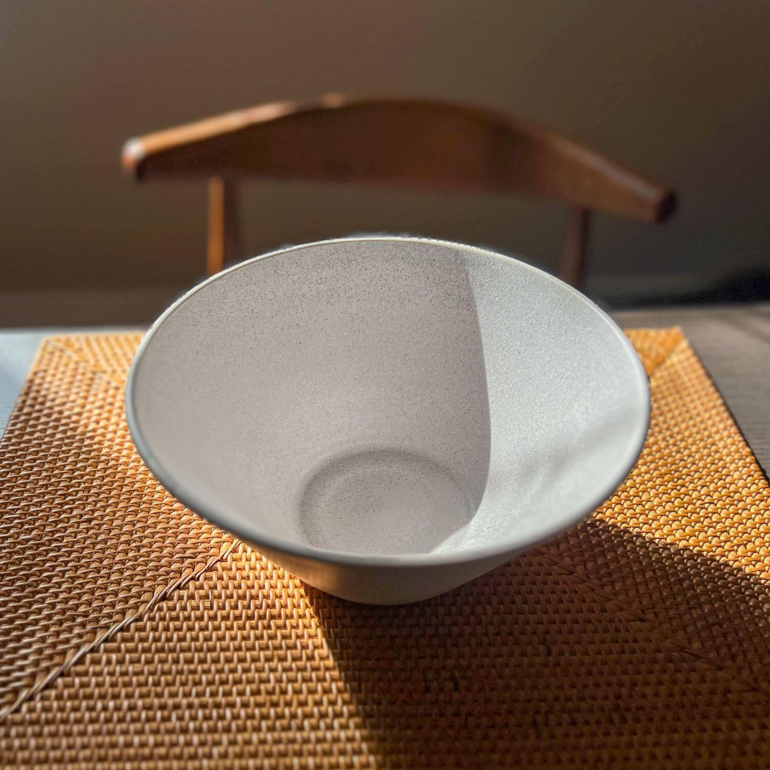 Ramen Bowl by Akai Ceramic - Nagamochi Shop