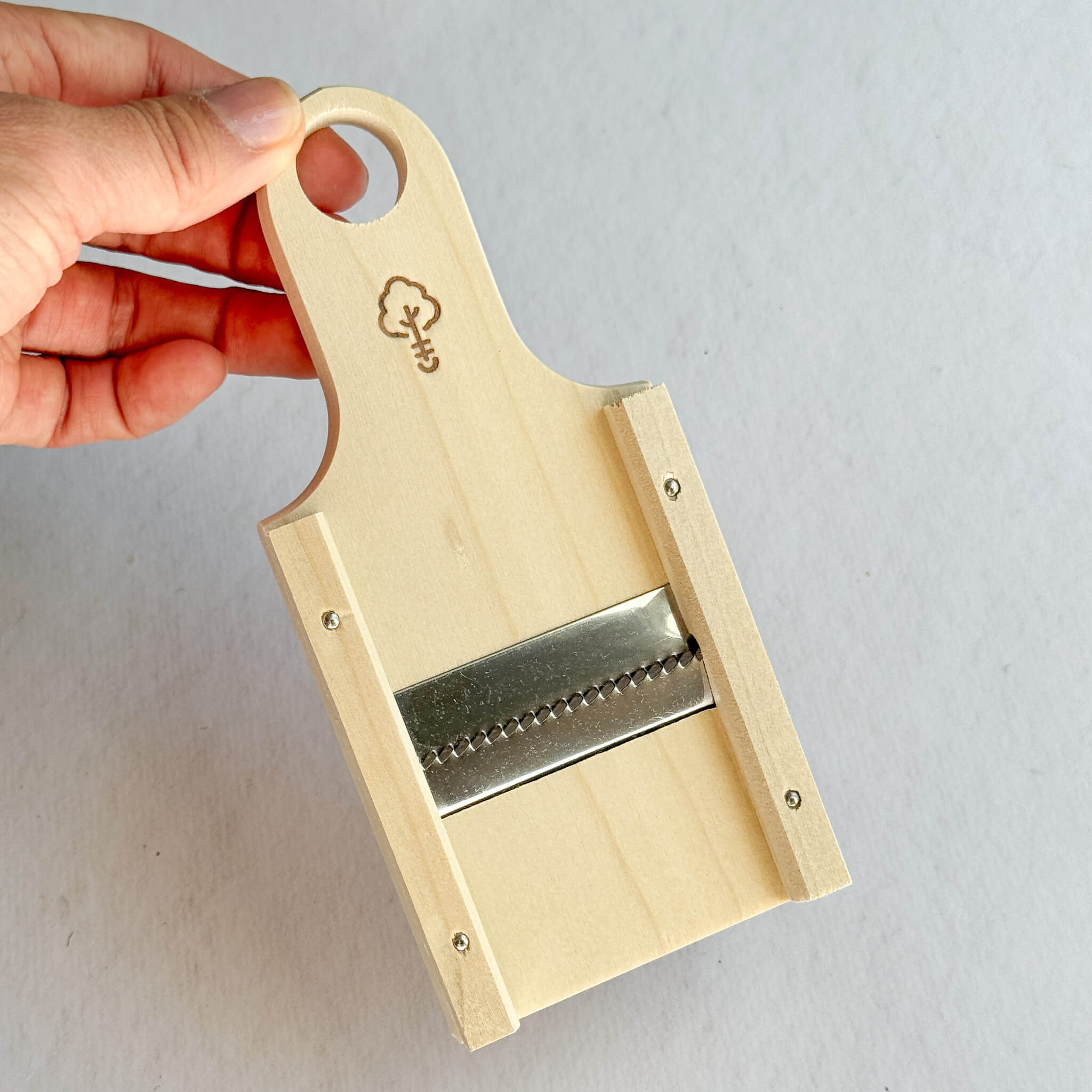 Wooden Shredder | Vegetable Julienne Slicer - Nagamochi Shop