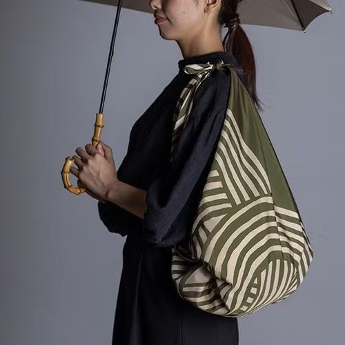 Reversible Water-repellent Art Furoshiki (Knot Black/Khaki)