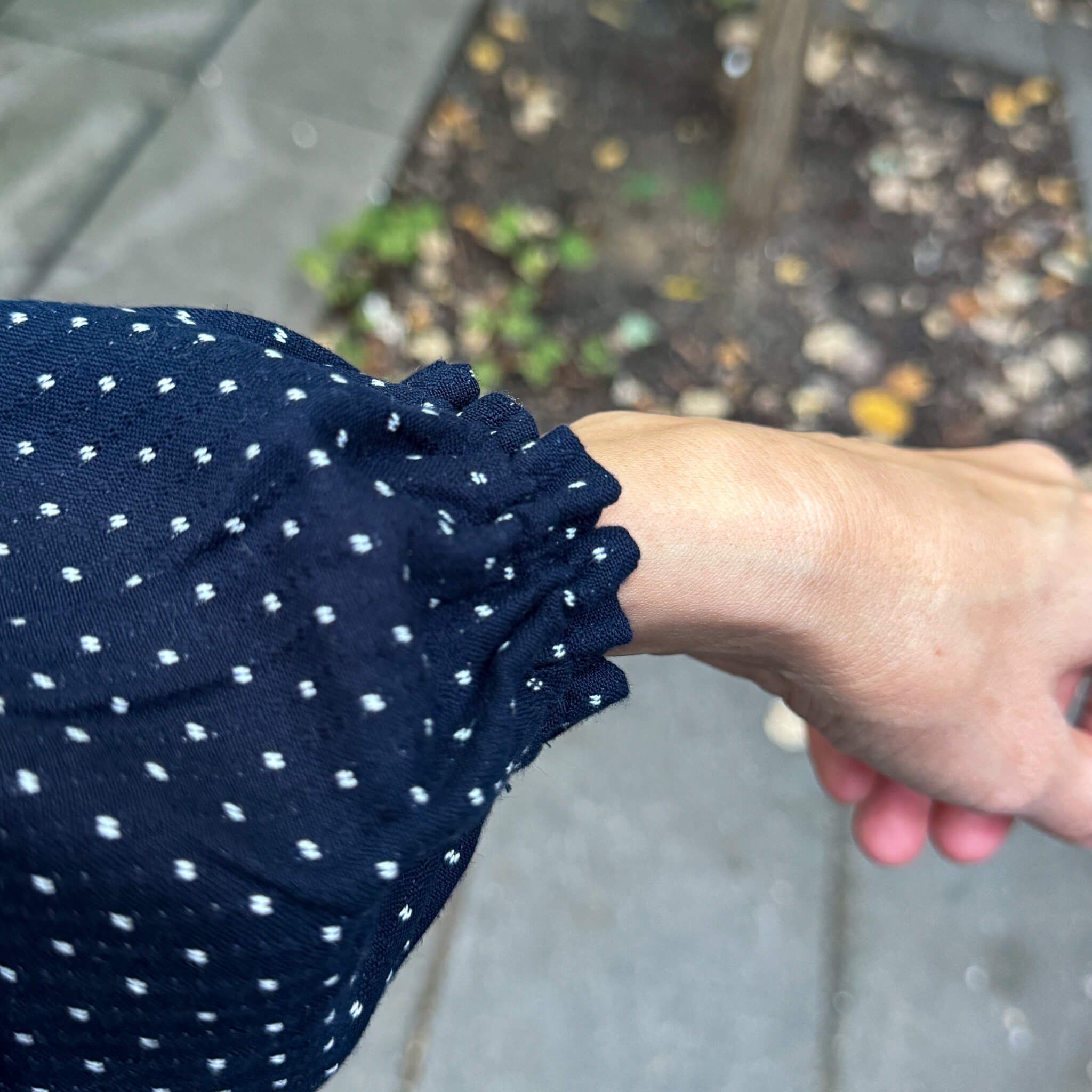 Modern Japanese Kappogi Smock Tunic – Made with Kurume Woven Fabric