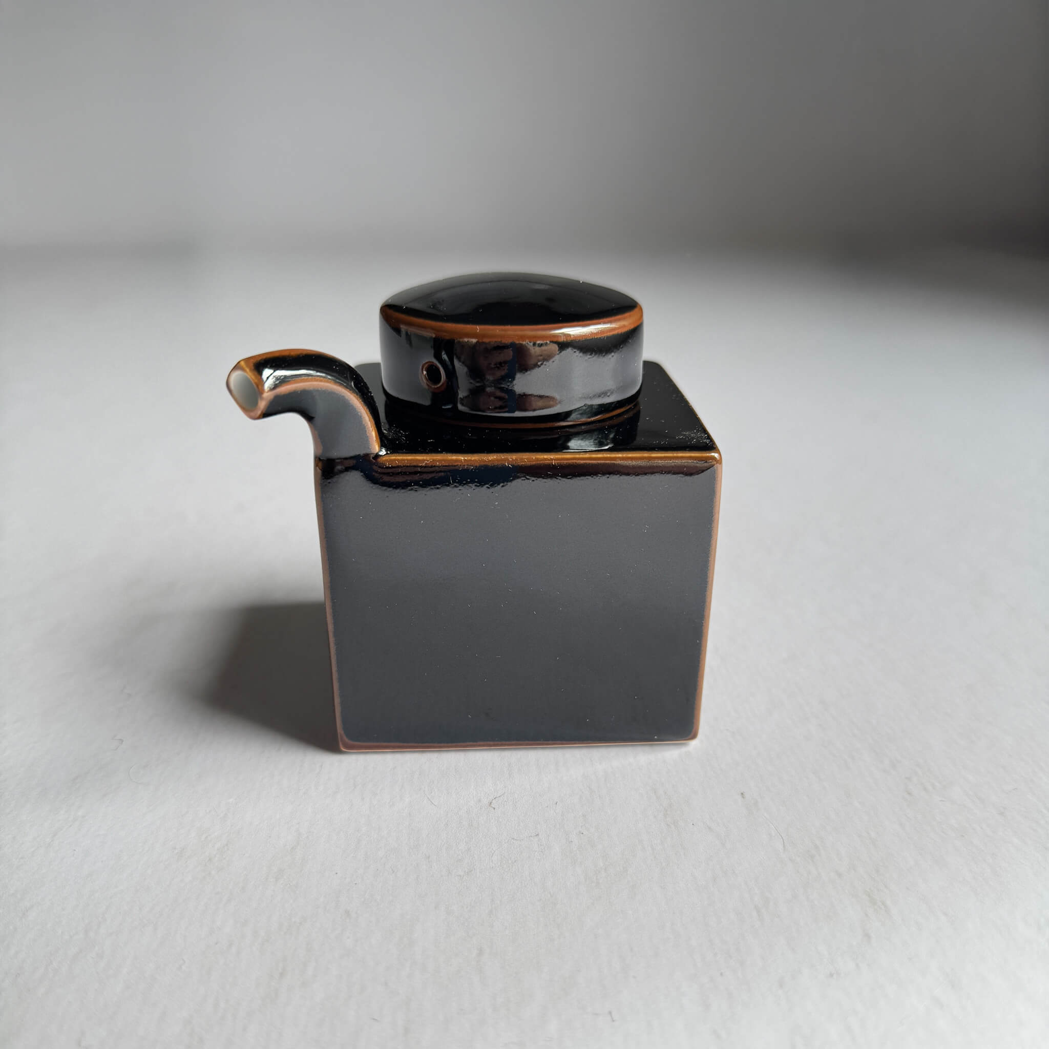 Ceramic Soy Sauce Dispenser