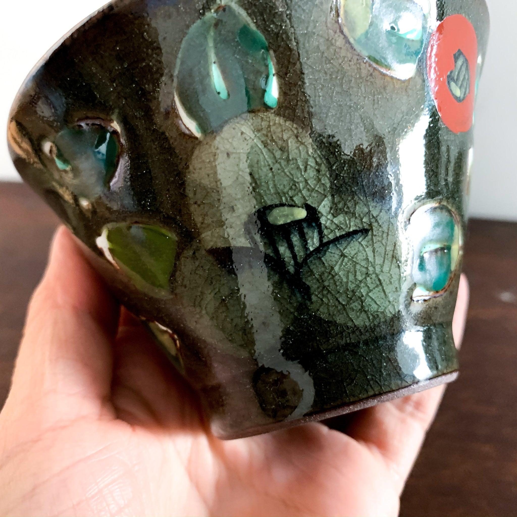 Hasami Porcelain Bowl "Gorohachi (568)" -Flower Hedge - Nagamochi Shop