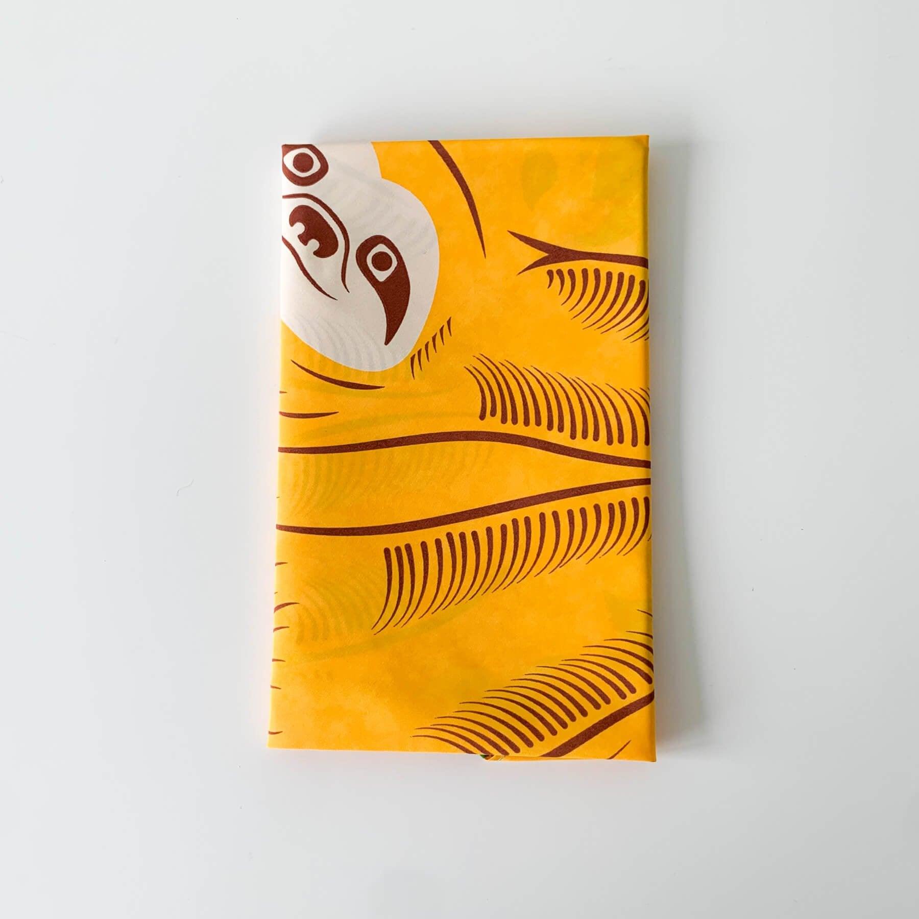 Hanging Animals Waterproof Furoshiki 70 x 70cm - Nagamochi Shop