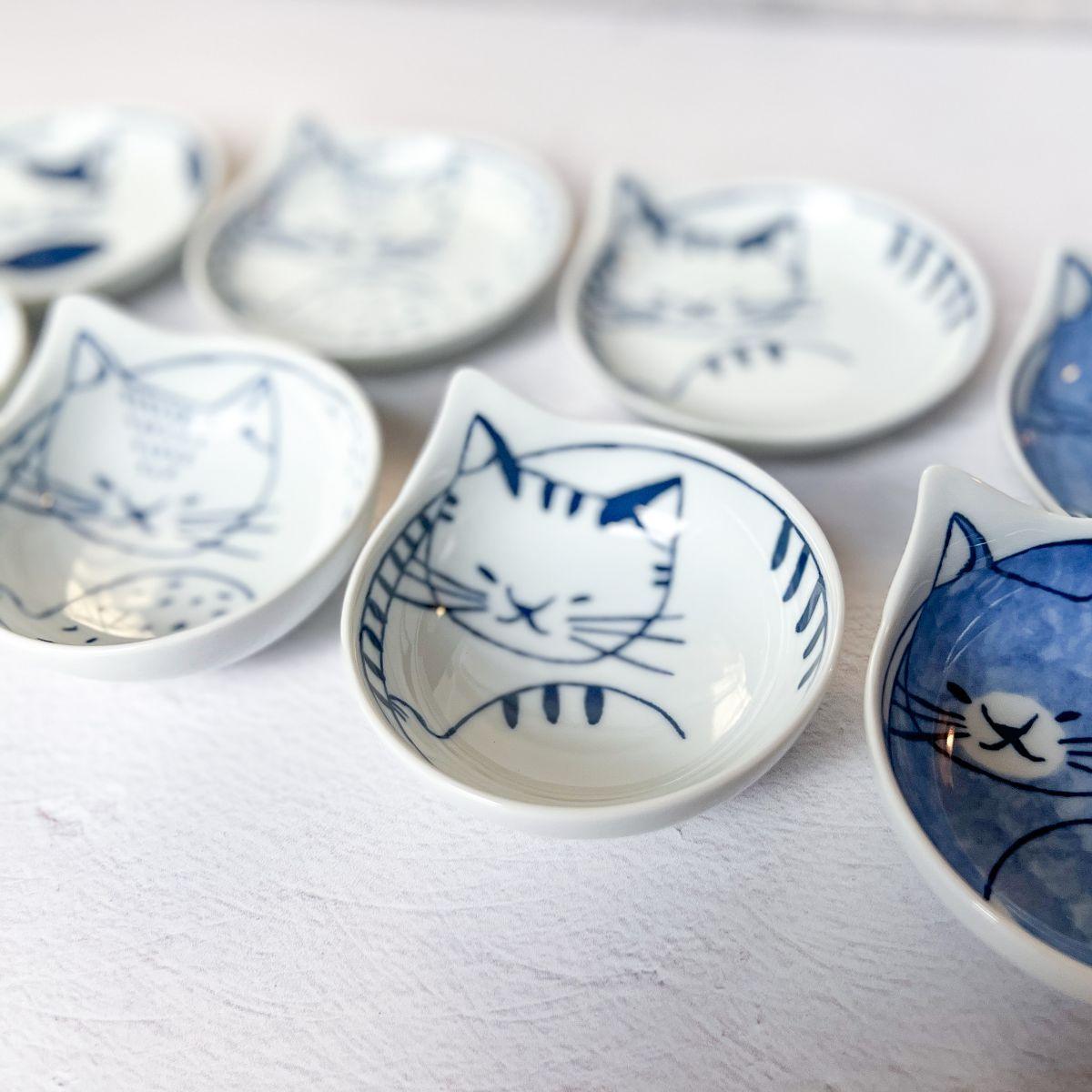 Hasami Porcelain Kitty Kobachi (Small Deep Dish) - Nagamochi Shop