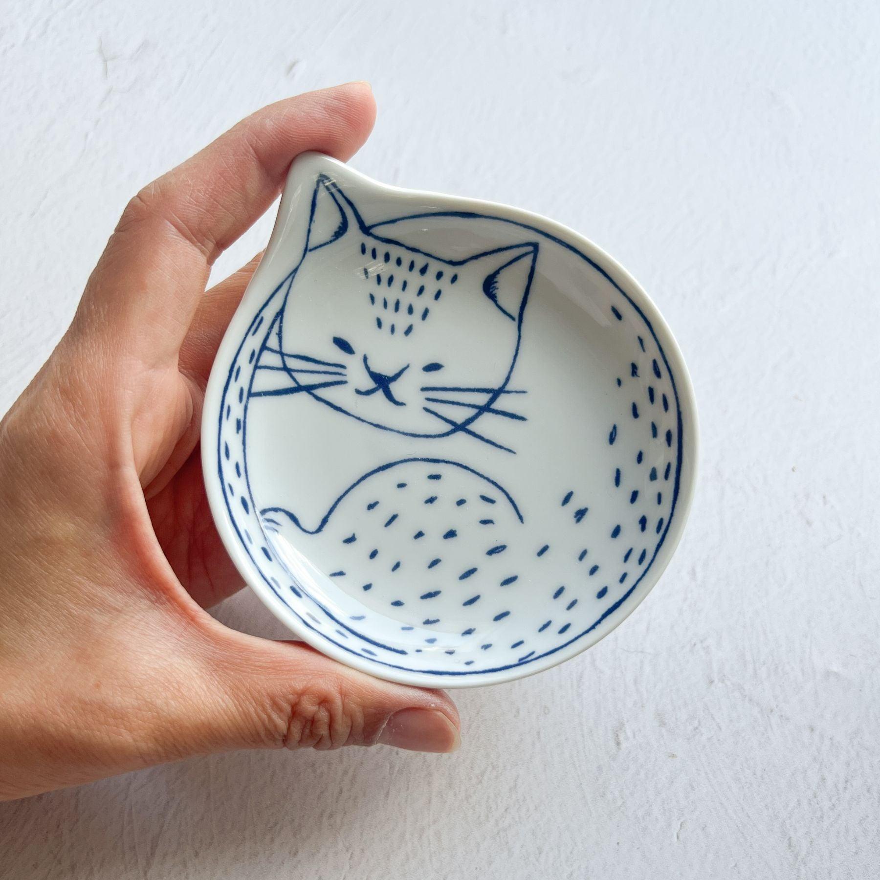 Hasami Porcelain Kitty Mamezara (Small Dish Plate) - Nagamochi Shop