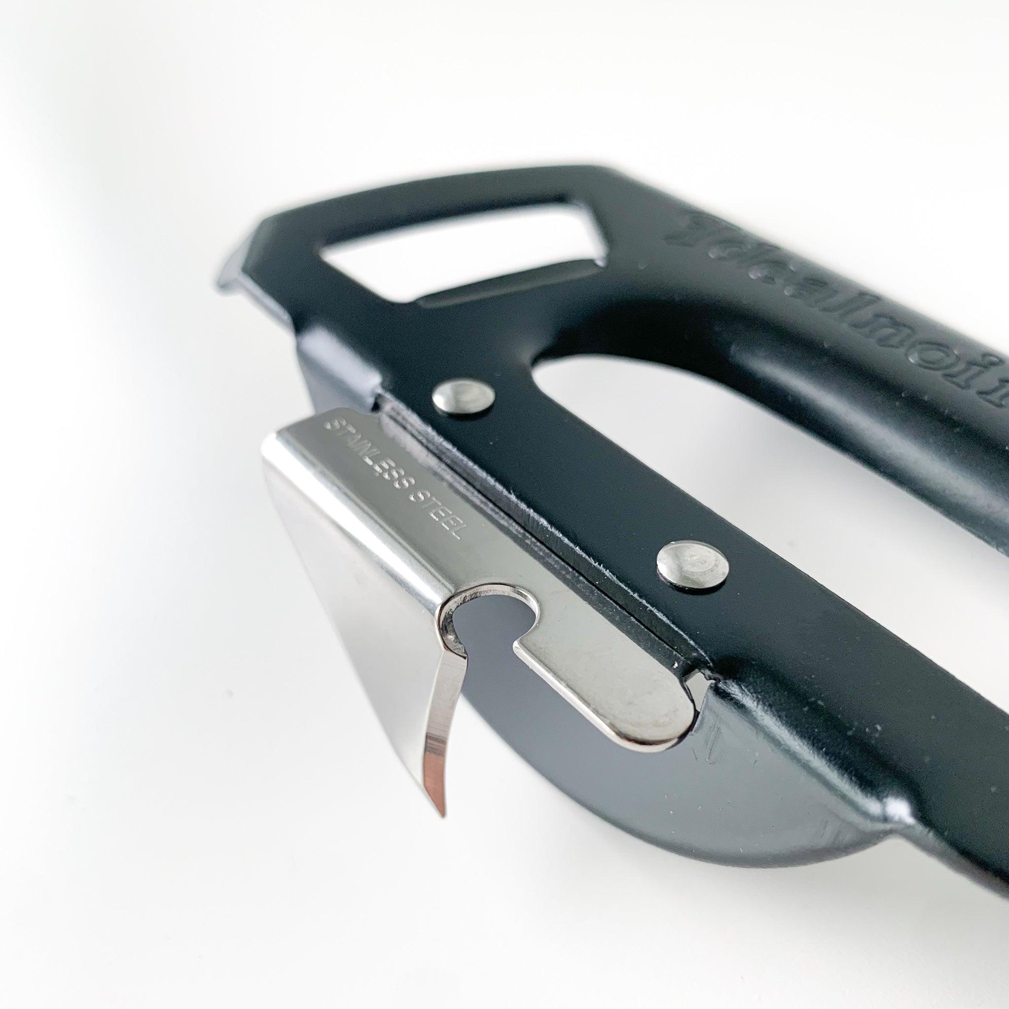 Japanese Old Fashioned Can and Bottle Opener - Nagamochi Shop