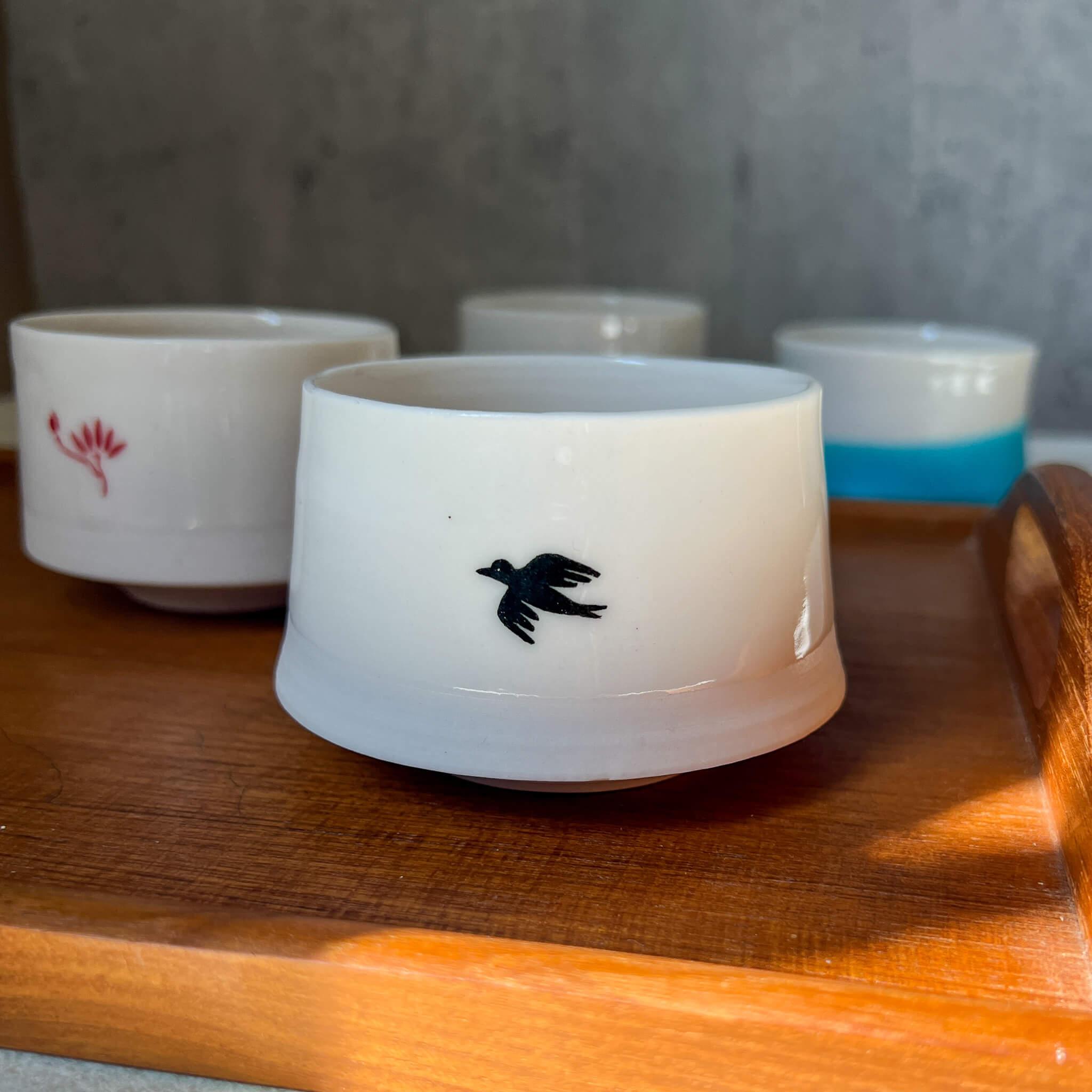 Local Handmade Stackable Tea Cup : Raven and Silk Tree Flower - Nagamochi Shop