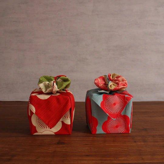 Reversible Furoshiki (Plum Blossom) 48x48cm - Nagamochi Shop