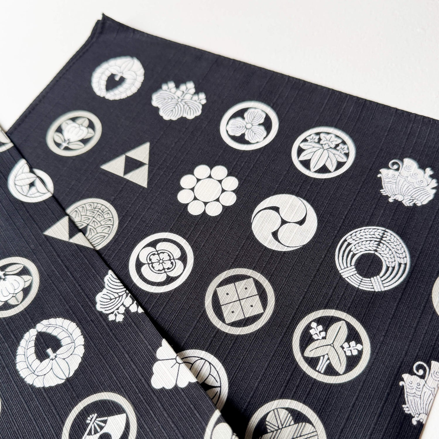 Mini Furoshiki 50cmx50cm | Family Crest