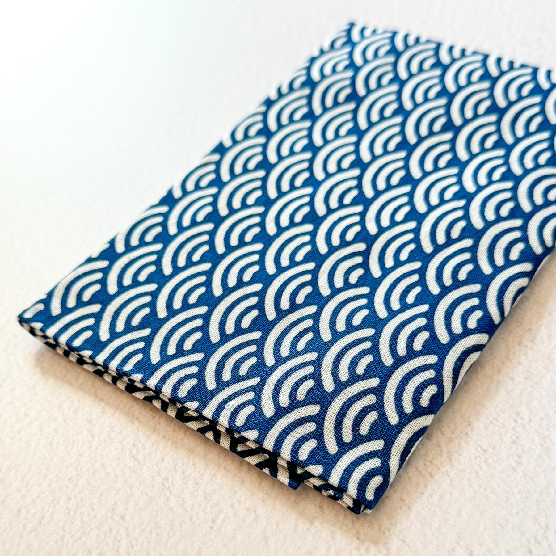 Traditional Pattern Tenugui | Seigaiha (Blue Ocean Wave) - Nagamochi Shop