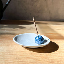 Load image into Gallery viewer, Mino Porcelain Ball Incense Holder

