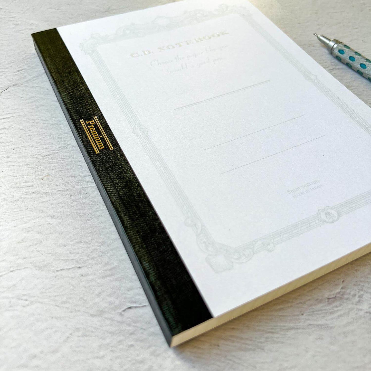 APICA Premium C.D. Notebook Limited Color A5 / 5mm Grid / 96 Sheets