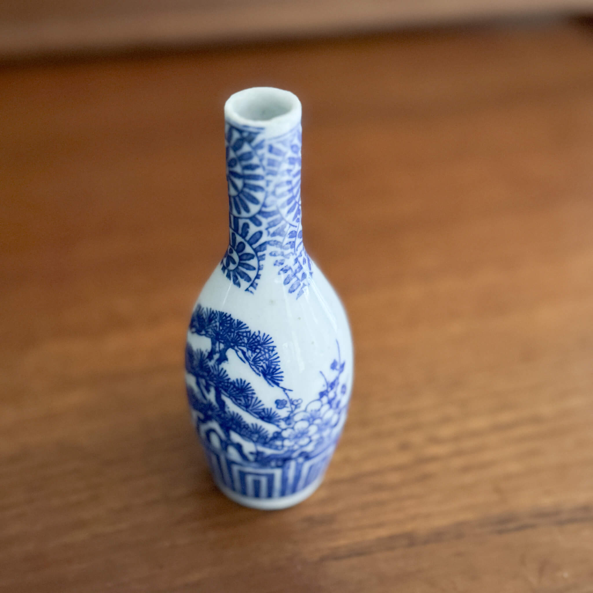 Vintage Japanese Porcelain Mini Tokkuri