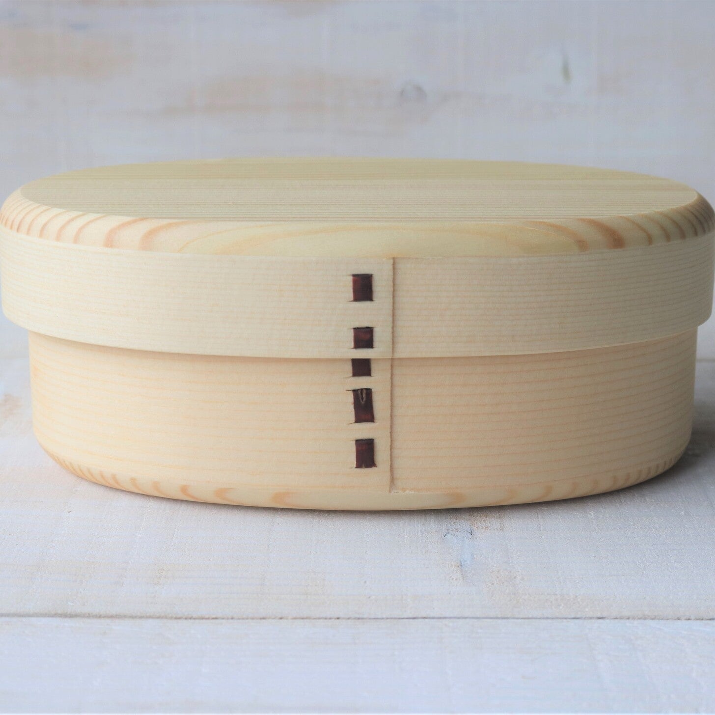 Japanese Cedar Wappa Style Bento Box, Oval One-Tier, 500 ml