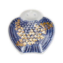 Load image into Gallery viewer, Lucky Charms Mamezara &quot;MAME&quot; [Arita Porcelain designed by Amabro]

