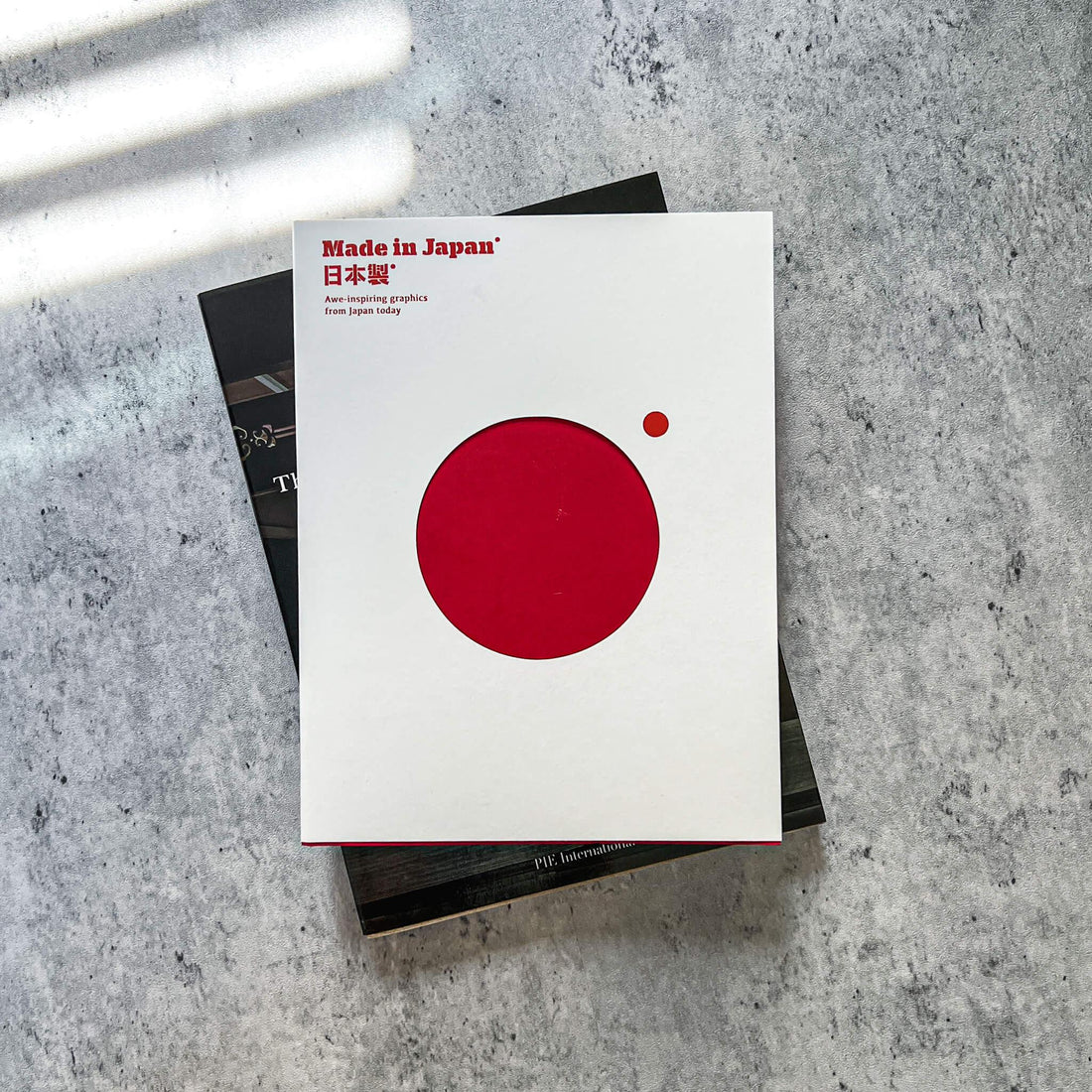 Book &quot;Made in Japan: Awe-Inspiring Japanese Graphics&quot; - Nagamochi Shop