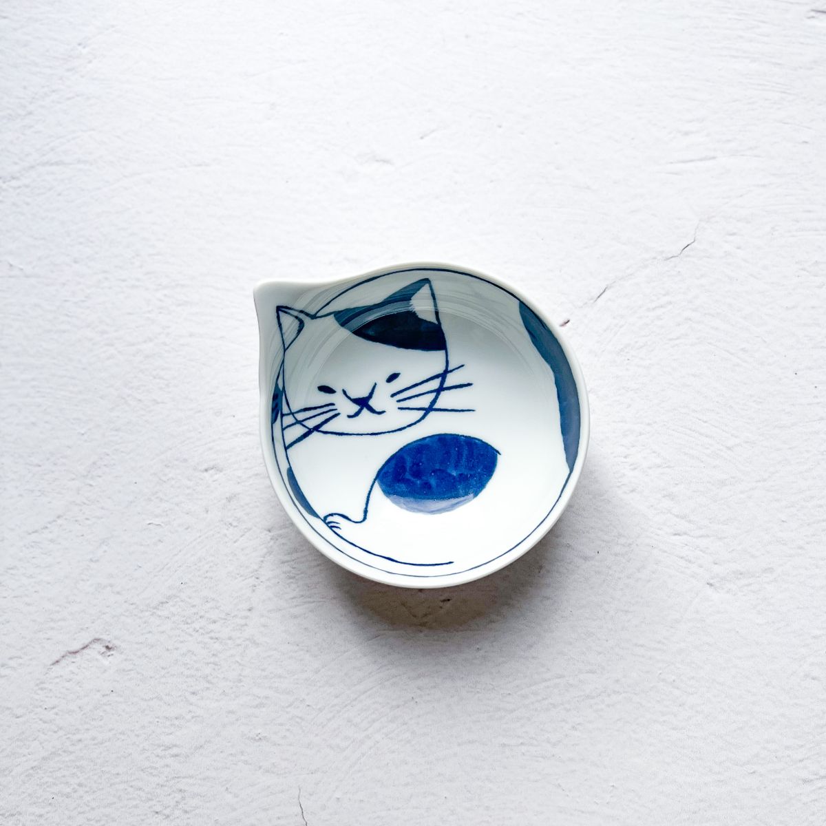 Hasami Porcelain Kitty Kobachi (Small Deep Dish)Nagamochi Shop