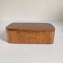 Load image into Gallery viewer, Hollowed Out Hinoki Wood Bento BoxNagamochi Shop
