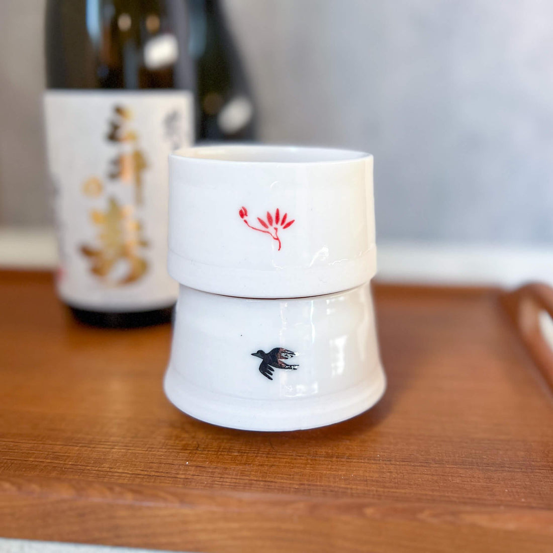 Local Handmade Stackable Tea Cup : Raven and Silk Tree Flower - Nagamochi Shop