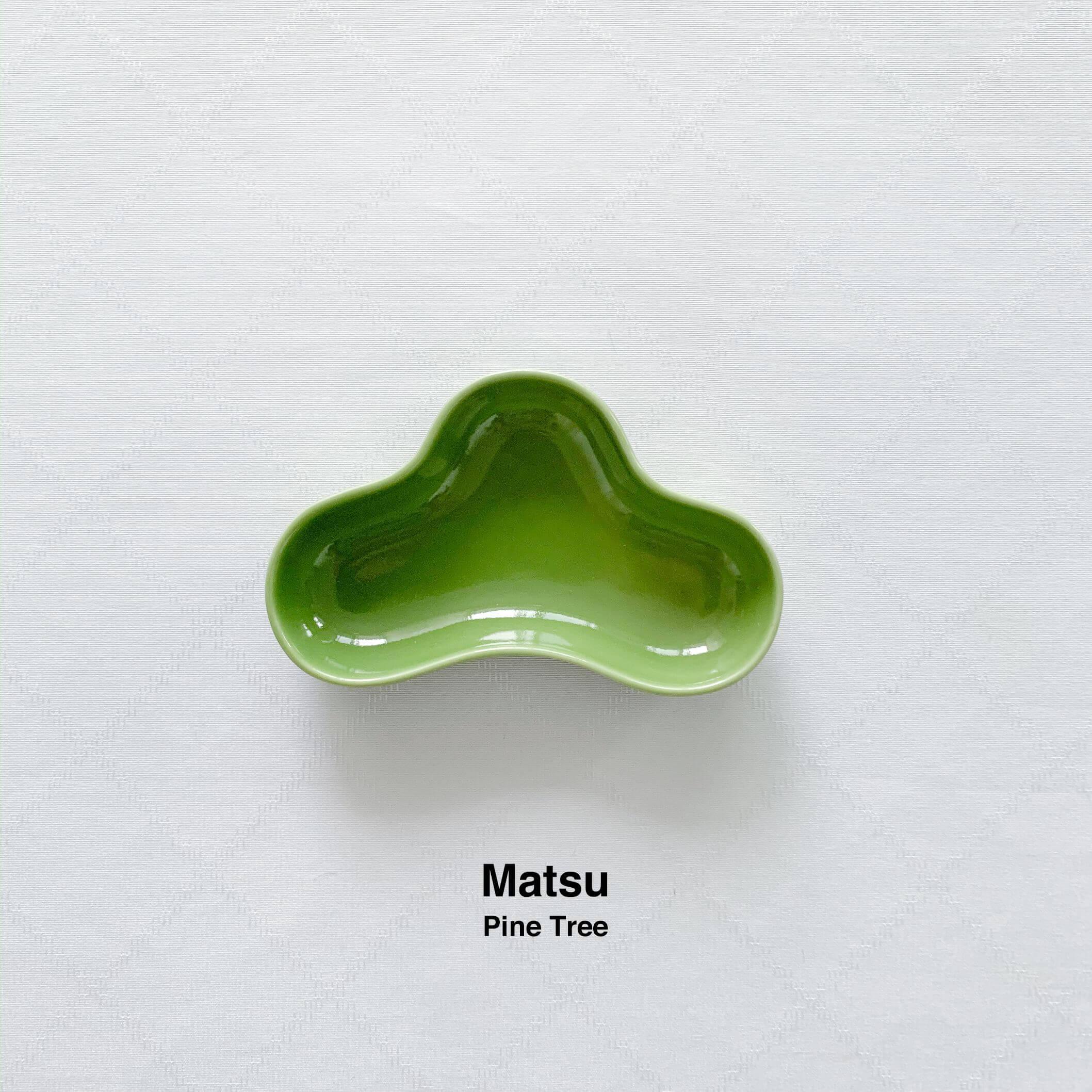 Hasami Porcelain Lucky Charm Mamezara - Nagamochi Shop