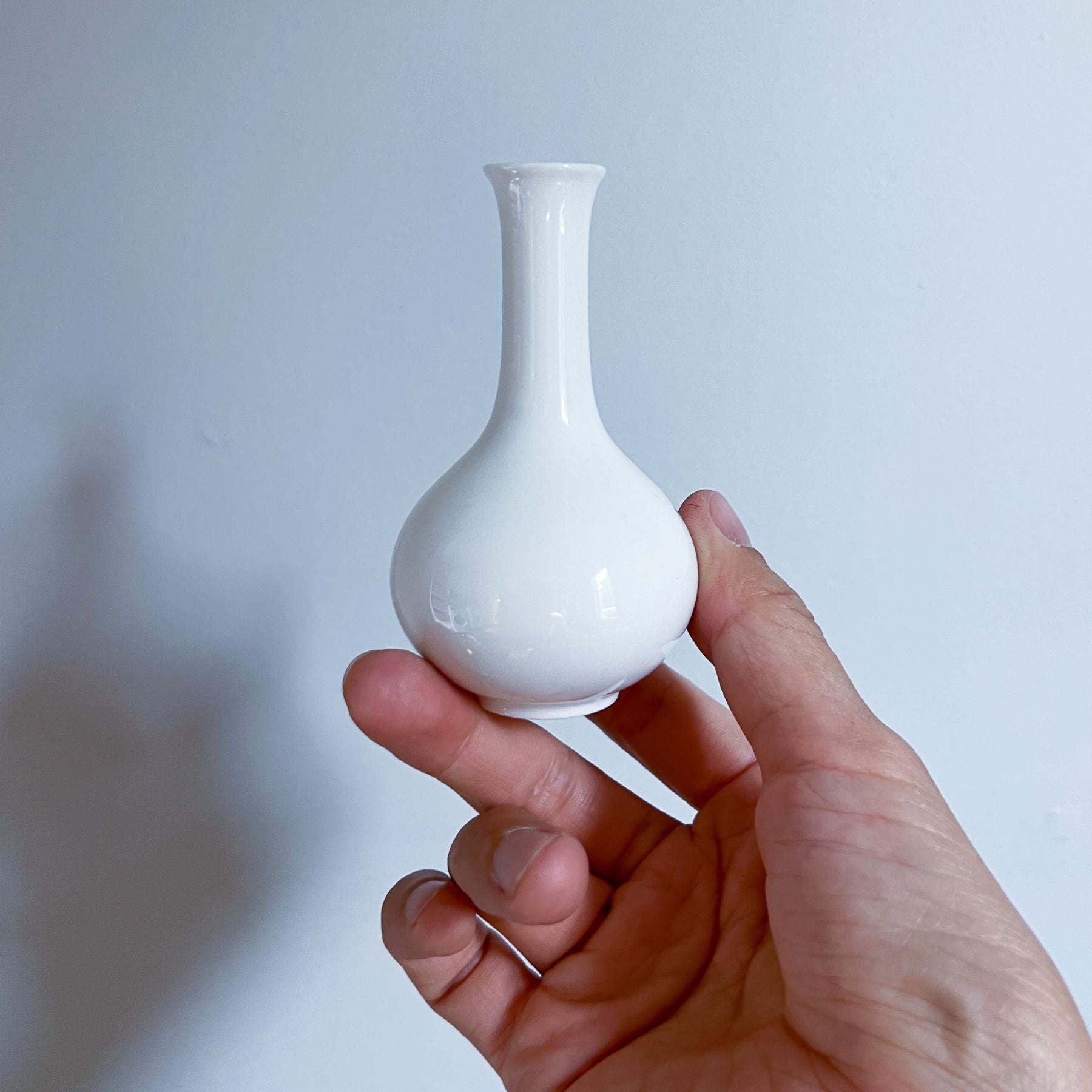 Vintage Flask Shaped Single Flower VaseNagamochi Shop